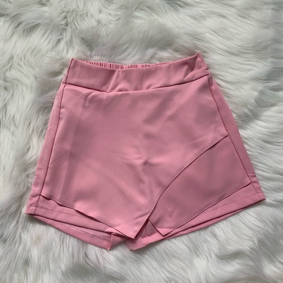 Pants - Elastic waist short
